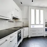 Pick A Flat\'S Apartment In Montaigne - Cour Albert 1Er
